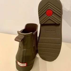CHELSEA HUNTER RAIN BOOTS